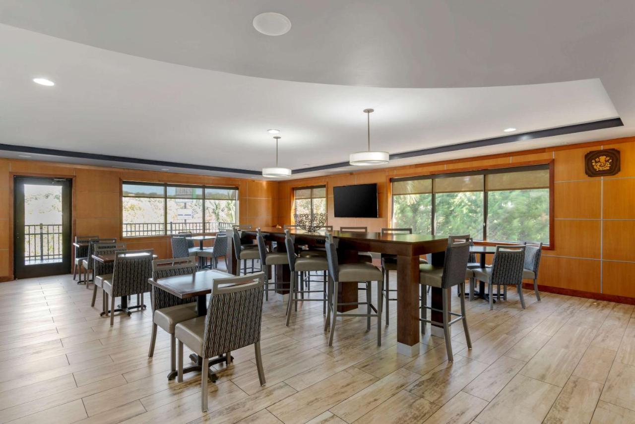 Comfort Suites Stockbridge Atlanta South Ngoại thất bức ảnh